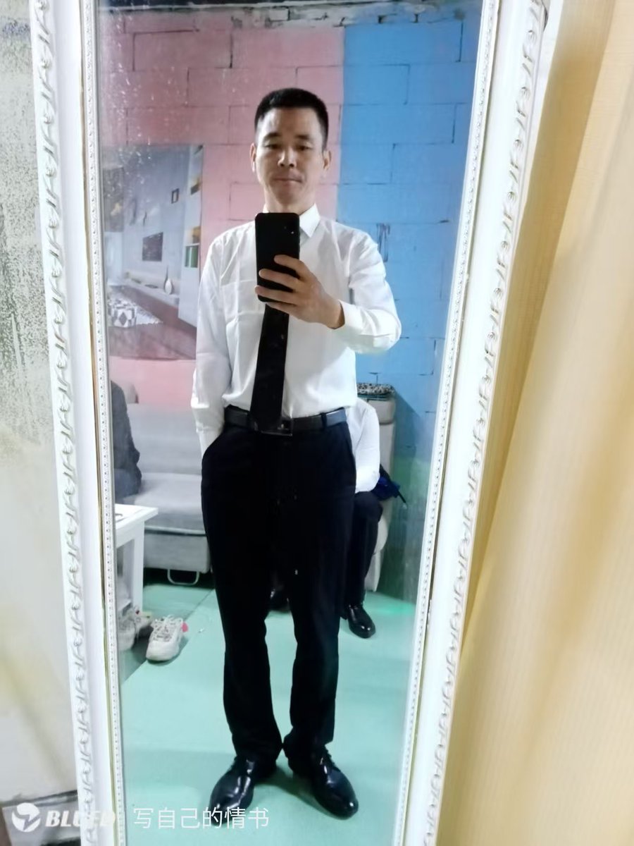 高冷继父 tweet media