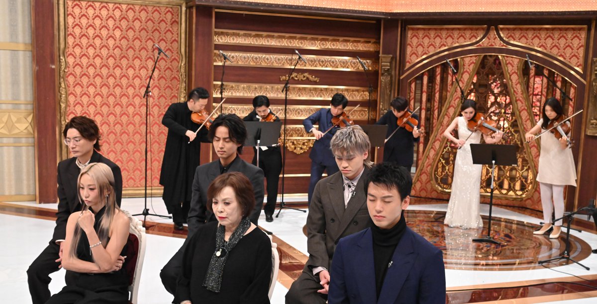 asahi_tv's tweet photo. ／
芸能人格付けチェック！ 
2026お正月スペシャル放送決定🎍
＼

個人81連勝中の #GACKT が今回も参戦😎

#天童よしみ #上沼恵美子
#郷ひろみ #倖田來未
#大地真央 #竹内涼真
#伊野尾慧(#HeySayJUMP) #木村多江 #高橋光臣
#KisMyFt2
#田村淳 #バッテリィズ
#FRUITSZIPPER が大参戦🥳

#格付けチェック https://t.co/8ejuhXaOsA