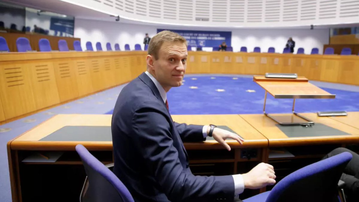 1. Сегодня Навальный и ФБК выиграли самое большое дело в ЕСПЧ.
Суд признал незаконным всё преследование ФБК с 2019 года, инагентство, объявление нас экстремистами в 2021-м, аресты счетов, обыски в офисах.

Это 🧵 про борьбу и победу.

CASE OF ANTI-CORRUPTION FOUNDATION (FBK) AND