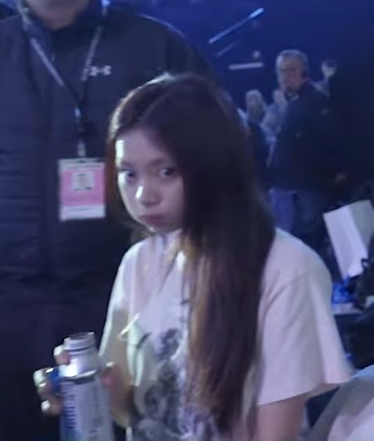 BabyBattenBerg's tweet photo. 😭😭 https://t.co/AghQ96AKRL