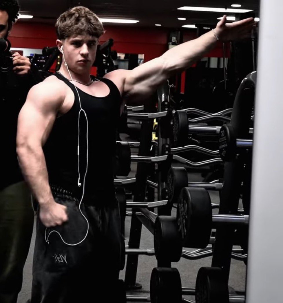 exlibkyle's tweet image. based