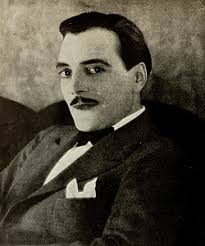 merlinpapin3's tweet photo. Aujourd’hui l’acteur #MaxLinder  aurait eu 142 ans  (décédé en 1925) on a pu le voir dans  

L'Homme au Chapeau de Soie 
Jalousie 
Max Virtuose 
Max n'aime pas les chats 
L'Etroit Mousquetaire 
7 ans de Malheur 
Le Roi du Cirque

@tbarnaud 

un ❤️si vous aimer https://t.co/vUTHYuMDk6