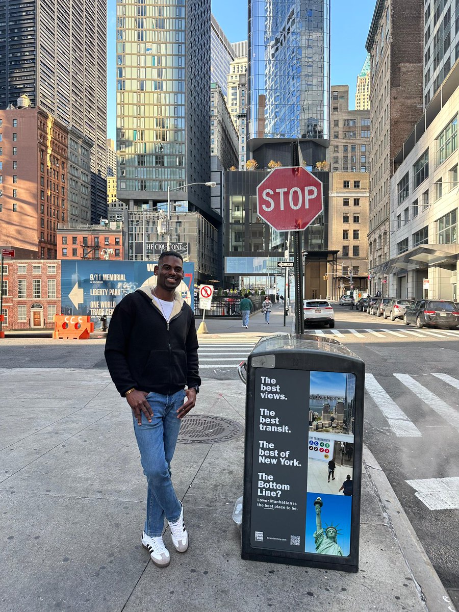 Kenneil9's tweet photo. Enjoying the world one day at a time https://t.co/I6pwMTJGxp