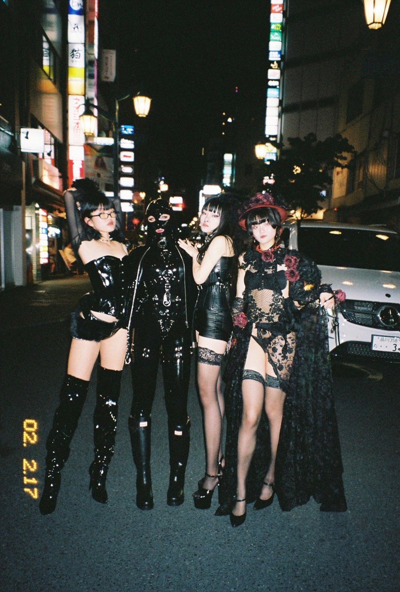 📖THE NEWORDERMAGAZINE 📖
リリースパーティーをアマルコルドにて開催します！

12/19(金)
7-8pm 一般公開(チャージなし)
8-4:30am 通常営業

詳細はブログをチェック✅↓
amarcord.jp/post/20251219