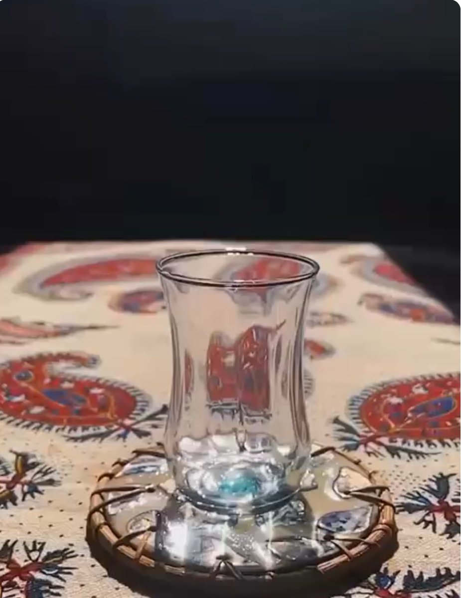 av_hasanteke27's tweet photo. “İçimizde birikenler vardır; 
İnsan bazen susarak demlenir.”

                       Alaeddin Özdenören

Hayırlı Sabahlar... https://t.co/t6Y5tU2gaH