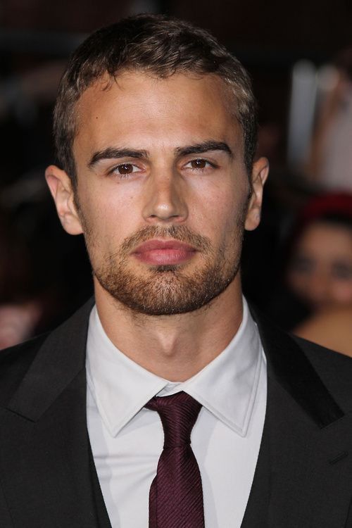 ThePopAffairs's tweet image. Happy Birthday, Theo James! 🎉