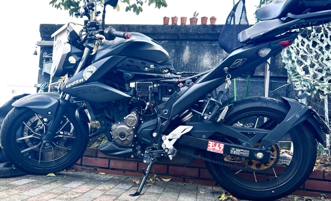 ジクサーバッテリー上がり直し中 忙しくて乗れてなくて拗ねちゃった...