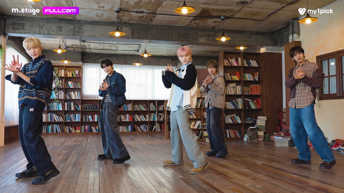 #마이원픽 #엠스테이지 PERFORMER 1위🏆

#파우 가 제일 좋아하는 것 중 
제일 좋아하는 #파워 💞
마이원픽이 품에 안겨줄게
현장을 가득 담은 #지니뮤직 From.X 풀캠 선물 ⋆˙˚☆.°🎁

지금 바로 마이원픽 유튜브에서 확인하세요!
👉 youtu.be/JrThrb-fu9Q

-----------------

#my1pick #mstage