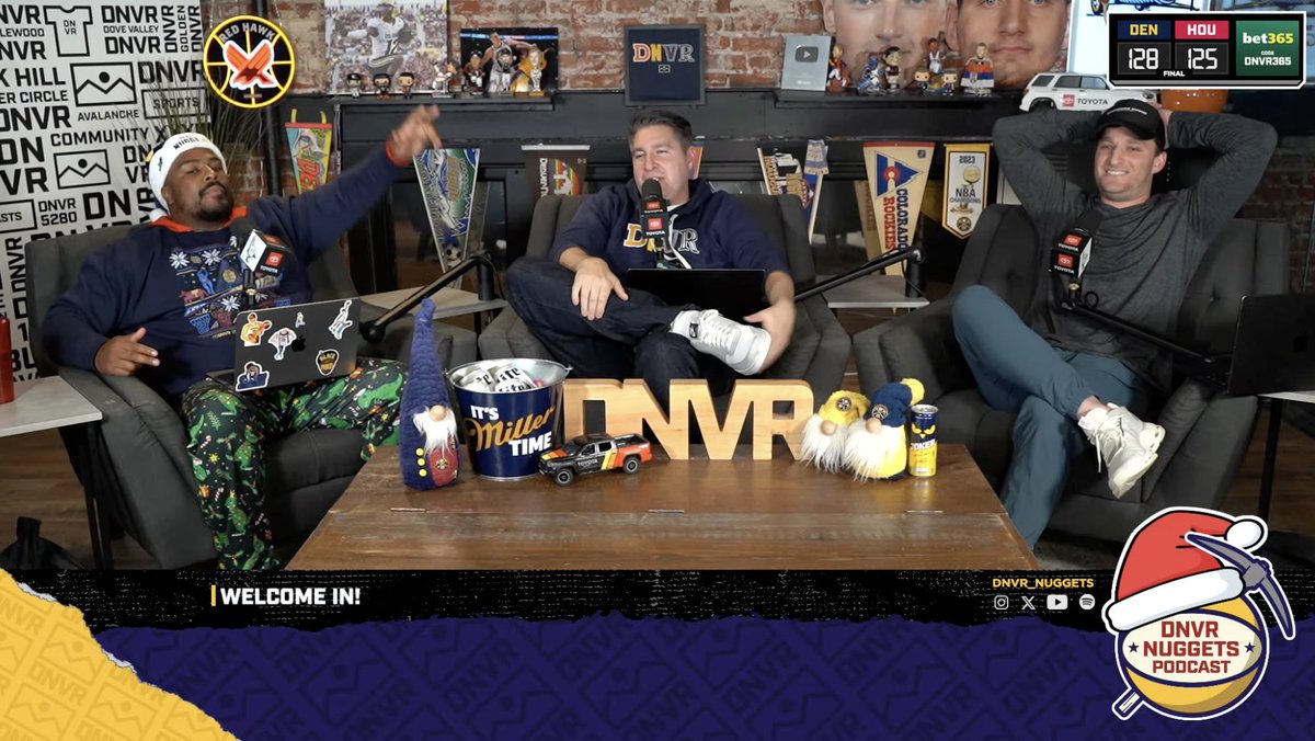 📺 WE'RE LIVE ON JOKMAS: youtube.com/watch?v=mpGGAR…