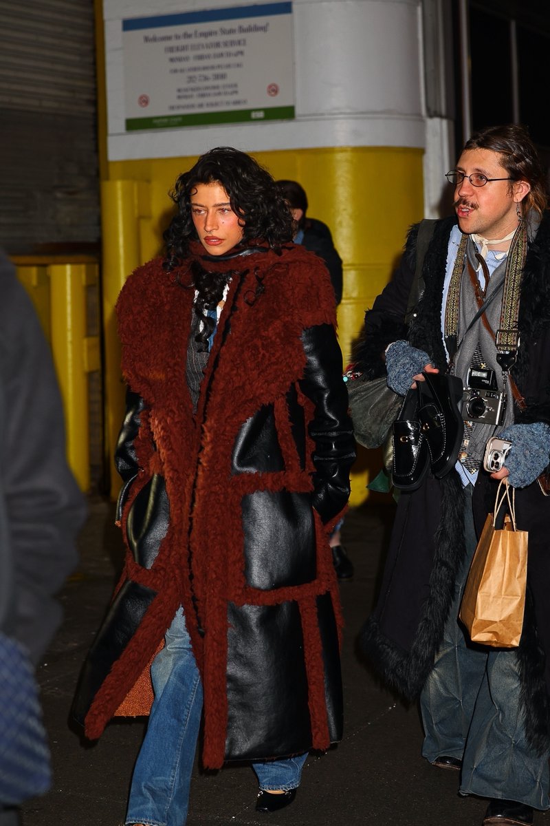 OdessaAzionUPD's tweet image. Odessa A'zion in New York tonight.