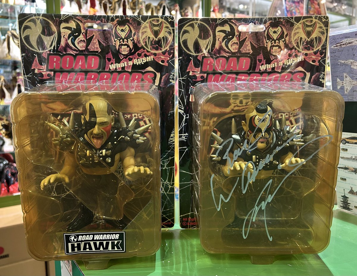 キング オブ TOY ロード・ウォリアーズ ソフビ フィギュア 黒セットも