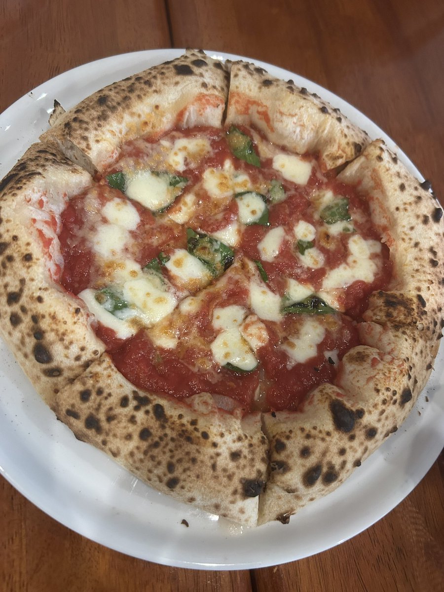 anaasobi's tweet photo. カフェランチ
初めて出会ったスライスされたプリン https://t.co/cqzUbeJiT1
