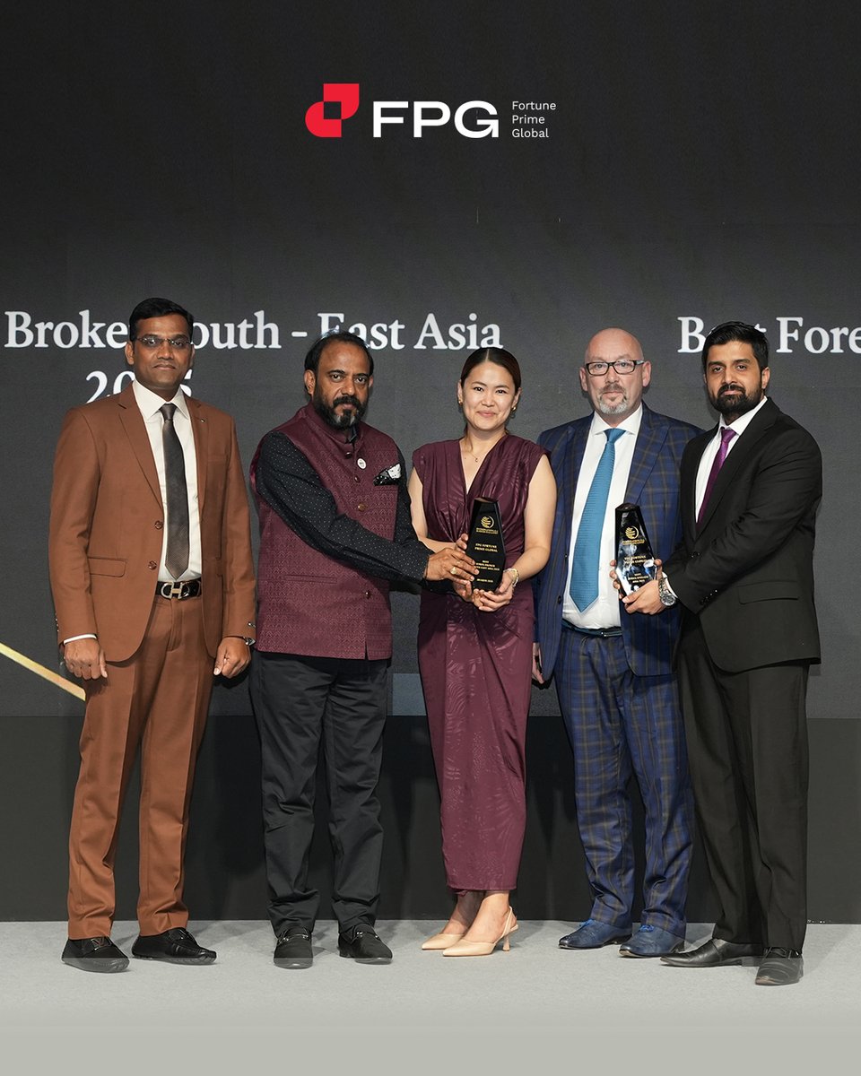 FpgGlobal's tweet photo. 🌍✈️FPG Fortune Prime Global proudly traveled to Dubai to personally receive two prestigious international awards presented by International Business Magazine.

We are honored to announce:
🏆 Best Forex Spreads Asia 2025
🏆 Best Forex Broker Southeast Asia 2025 https://t.co/nqkJ4LPE3q