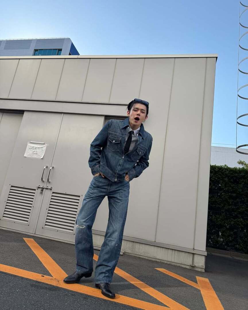 selfolssi ♤ tweet media