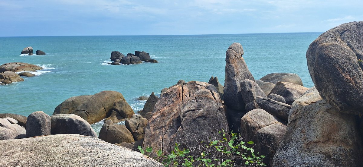 A3Vol's tweet photo. Auto gehuurd op Ko Samui om het eiland te verkennen.
Rent a car to discover the island.
#kosamui #Thailand https://t.co/n5Dod9tIgg