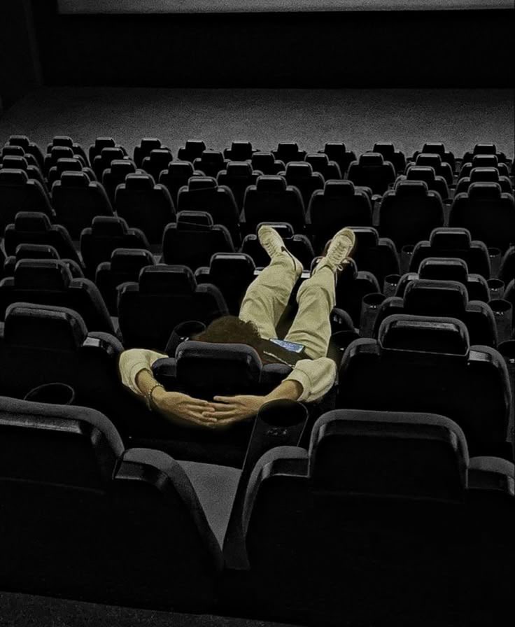 Code_Engr's tweet image. Pray you stay consistent in the right thing 

GM!