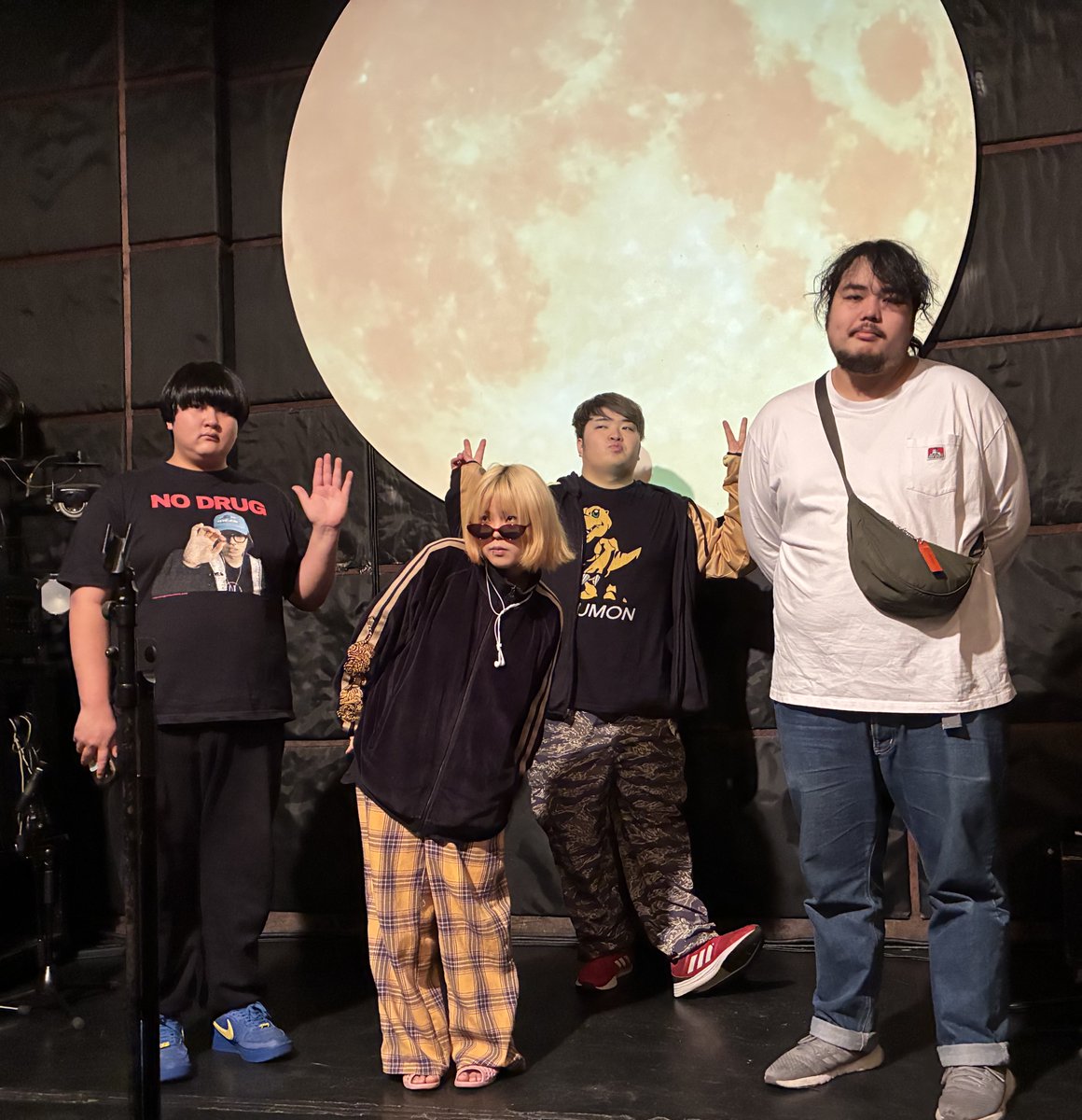 超☆社会的サンダル (@sandr_public) / Posts / X