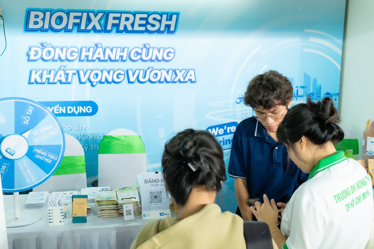 BioFix_Fresh's tweet photo. 🤝 CONNECTING CAREER FUTURES: BIOFIX FRESH AT THE UNIVERSITY OF AGRICULTURE AND FORESTRY'S STUDENT &amp; ENTERPRISE DAY!

#BioFixFresh #BiologicalEra #SustainableDevelopment #MicrobialSolution #CircularEconomy #StudentEnterpriseConnectionDay #HCMUAF https://t.co/mjpUXXWf01