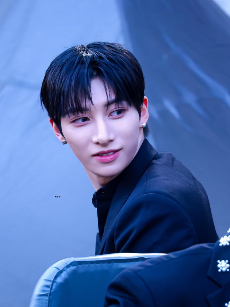 その他 yu. 251206 AAA 2025 HQ 🐈‍⬛ #NEXZ #ネクスジ #넥스지 #YU #유우 #ユウ