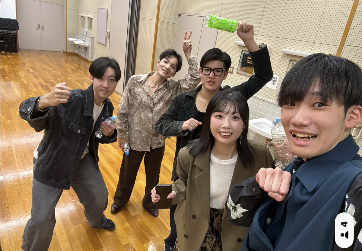 Bottleremix tweet media