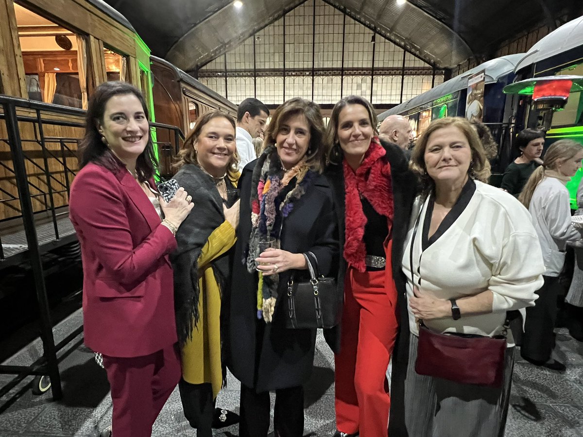 eoi's tweet photo. Celebramos el 70 Aniversario de EOI en el @M_Ferrocarril con una emotiva velada.

🚂Sin duda, una noche para recordar llena de alegría, compañerismo e ilusión 💫

#EOI70
#SomosEOI https://t.co/01Jda3vox2
