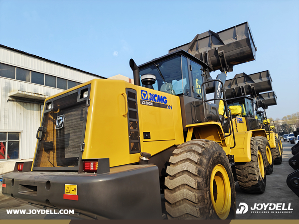 joydellcn's tweet photo. 🚢 JOYDELL successfully exported 3 units of XCMG ZL50GN wheel loaders to the UAE!#exportcase #XCMG #wheelloader #JOYDELL
✅Operating Weight: 17,500 kg
✅Rated Load: 5,000 kg
✅Bucket Capacity: 3.0 m³
🌍 Ready to support construction projects in the Middle East!💪 https://t.co/0SY6n712iM