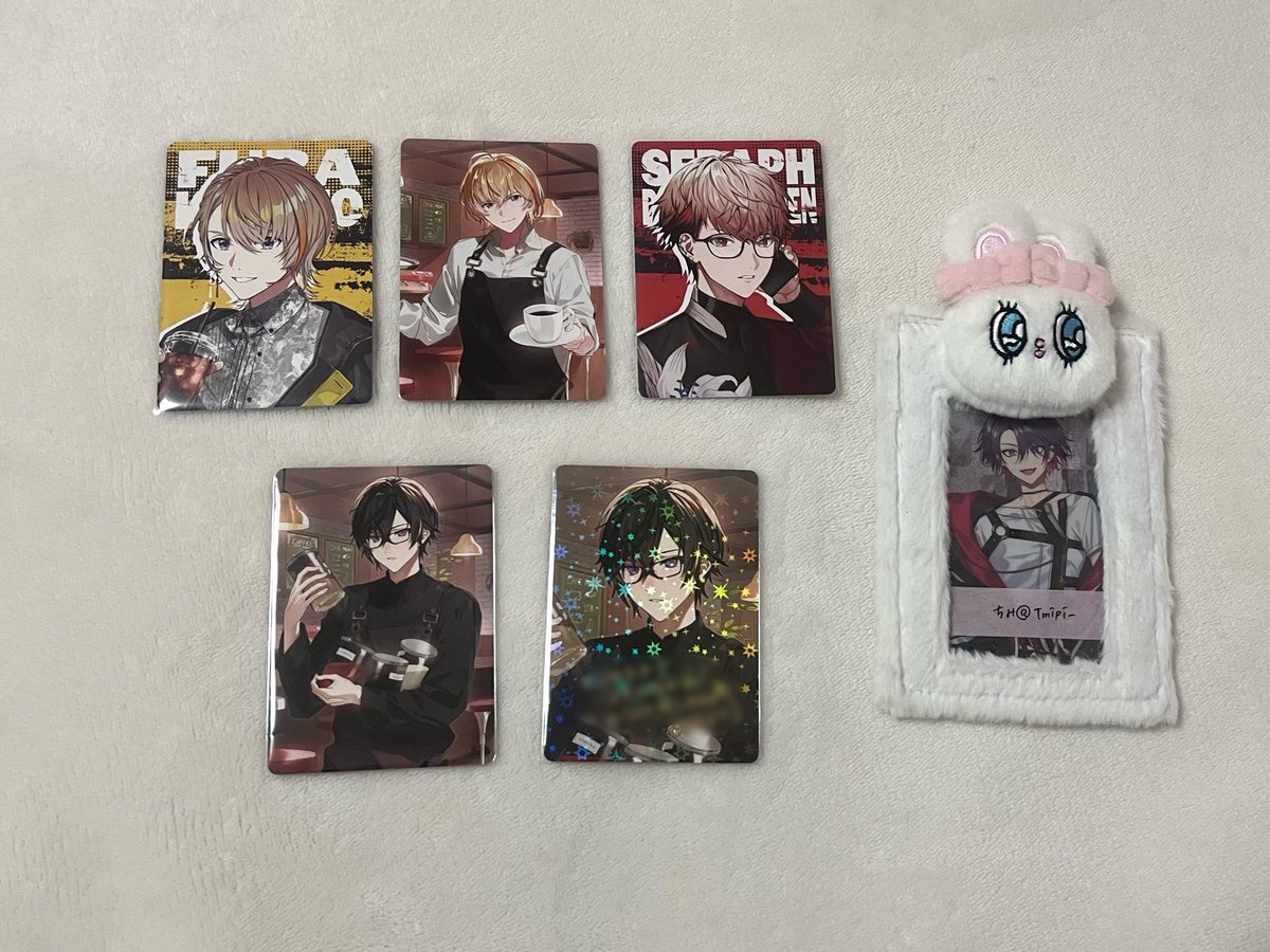 Tmipi_'s tweet photo. 【交換】にじさんじ VOLTACTION オリジナルカレー ハウスカレー オリジナルカード

譲┊︎画像参照
求┊︎2枚目のスタンプの付いている方（レアの交換はレア同士のみ、王冠のスタンプの付いている絵柄のレア優先）

郵送での交換になります。お気軽にお声がけ下さい。 https://t.co/QklH1barR2