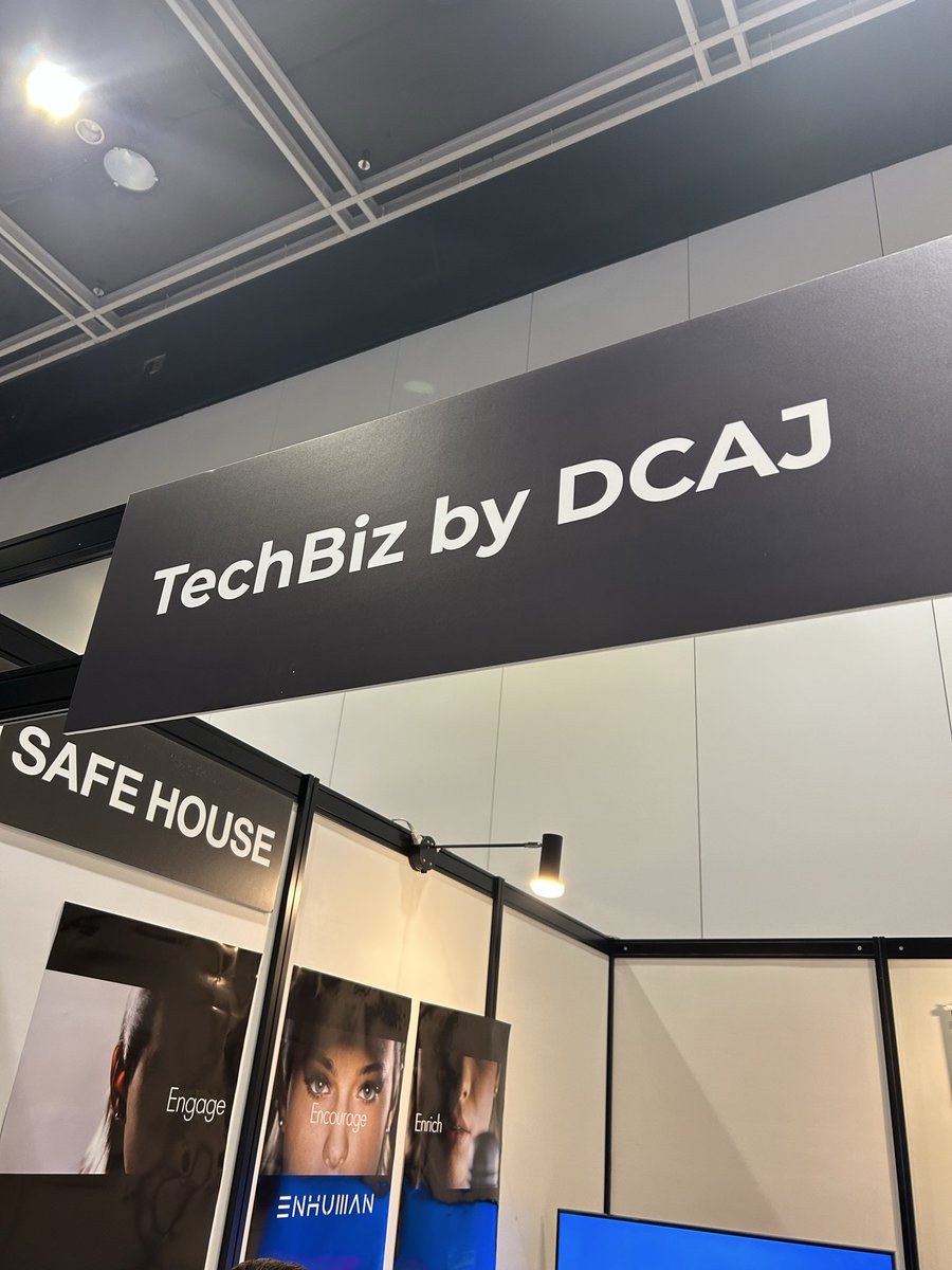 dcexpo's tweet photo. SIGGRAPH Asia 2025 in Hong Kong. Day 1🇭🇰Visit our booth no.A-20. SAFEHOUSE, WILDMAN, inoree are exhibiting. #siggraphasia #siggraphasia2025 #digitalhuman #digitalarchive #IoTclock https://t.co/NBHrTzuMfw