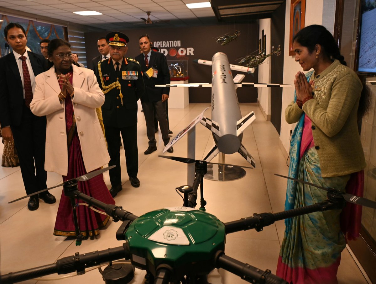 adgpi's tweet photo. #VijayDiwas Reception

Celebrating the Spirit of #Atmanirbharta.

The event provided a platform for innovators from the #IndianArmy, academia and the indigenous defence industry to showcase their cutting-edge innovations, which were highly appreciated by the Hon’ble President. The event highlighted the growing synergy between the Indian Army, research institutions and the defence industry in driving indigenous capability development.

The #IndianArmy remains steadfast in its commitment to the vision of a self-reliant and #ViksitBharat2047. (2/2)