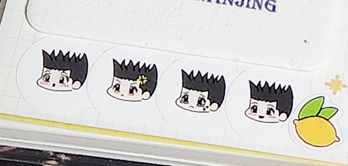 아놔 독서회에 요거 나눔으로 가져가야지 해놓고 깜빡했네;; 다요리에 무드 트래커 용으로 쓰십사하고 또 뽑은 것인디.. 다음 기회에🥲