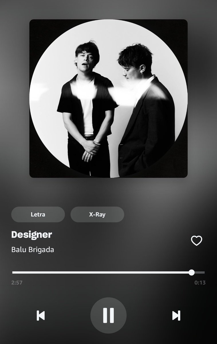 la escuché en directo y no la valoré, lo que daría por tenerles en concierto otra vez ahora