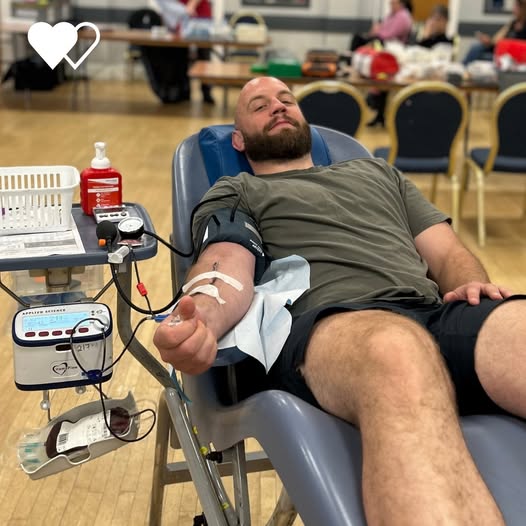 📆 Give blood if you can.

❤ This is an essential service, and something you can do to help the NHS.

💉 Our centres are based throughout Wales, and we have placed additional security measures in place at our sessions. orlo.uk/MLP8V