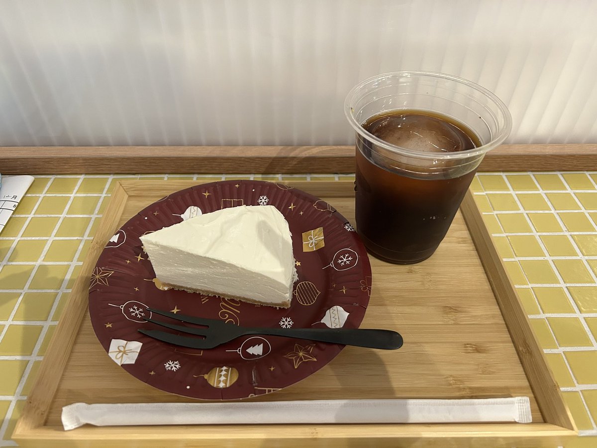 sachimco's tweet photo. 谷保さんのカフェに。 https://t.co/LkBXsIzGCg
