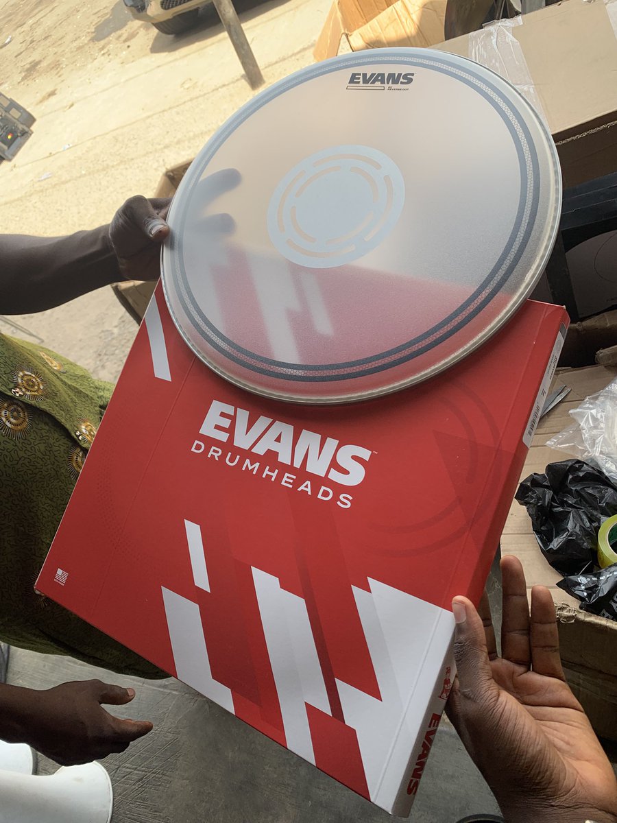 Evans drum head ( original ) 

🏷️ 50,000