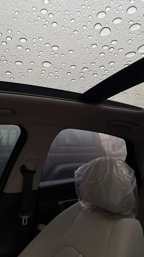 i8o0i's tweet photo. 10:00 🌫️ 🌧️ https://t.co/GwYHepwiWq