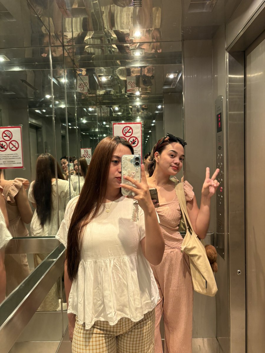 talpineda's tweet photo. i miss my bkk fam fr 🥲🥹

i miss u so much mga bading!! 😭 https://t.co/w25d1D7EHU