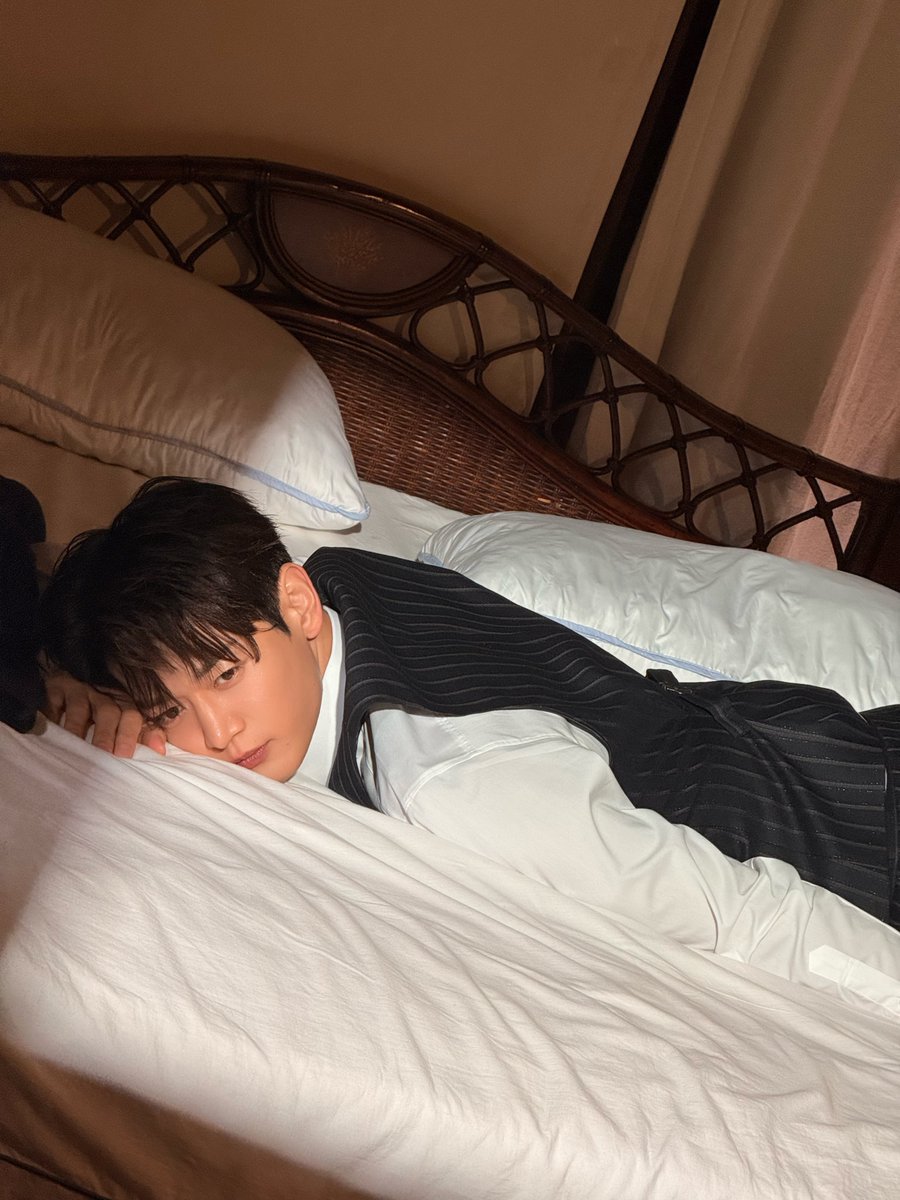 monpetitchou6v6's tweet image. ...............................