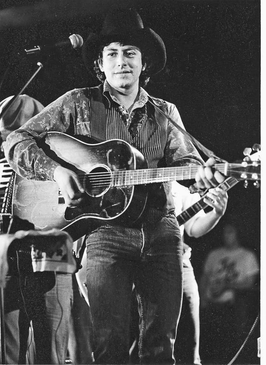 The Mad Note Co tweet media