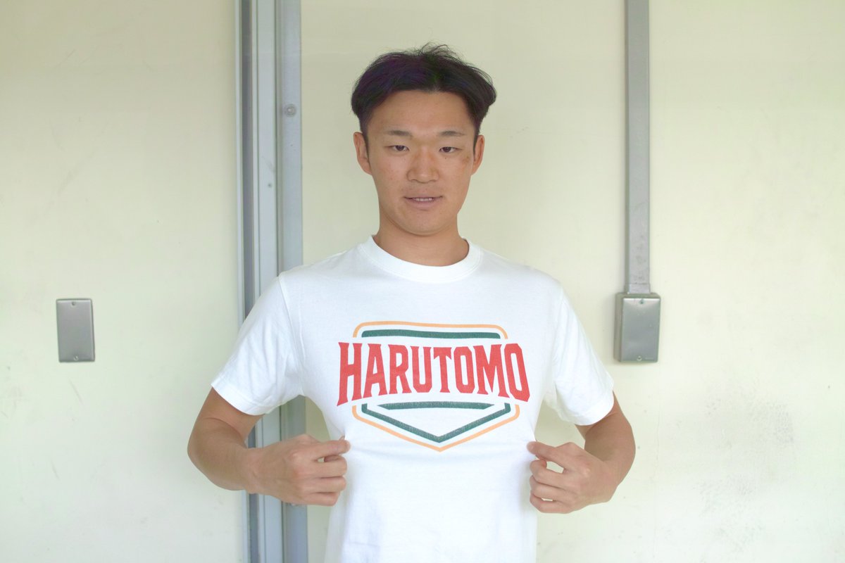 akakei_keirin's tweet photo. 【取手競輪場】森飛龍は「課題は全部。全体的に底上げしないと。練習は一緒にする人が多いので環境に恵まれています」。師匠は渡邉晴智で、14日は兄弟子でもある長田龍拳の結婚式に出席した。「幸せを分けてもらったので頑張りたいです」。 https://t.co/kJUSAAKX3h