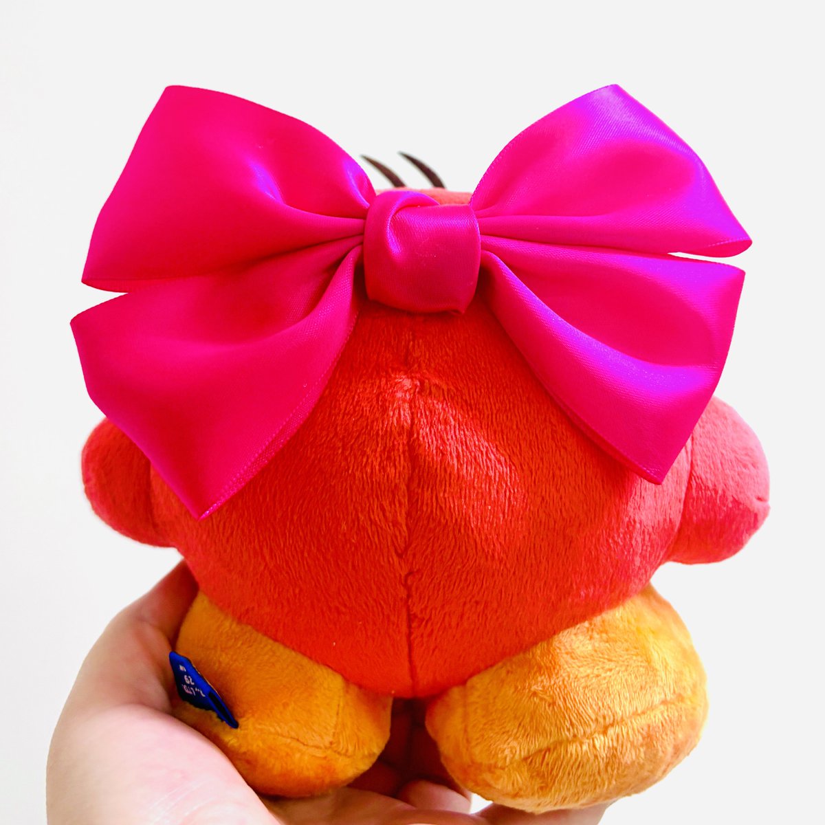 Tensen_hasami's tweet photo. リボン作ってワドルドゥのぬいに付けてあげた！可愛い〜！！🎀 https://t.co/BRy3wv7WfR