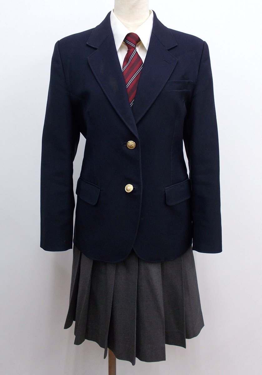 岡山大学付属中学校の制服 お買取りさせていただきました? こちらの 