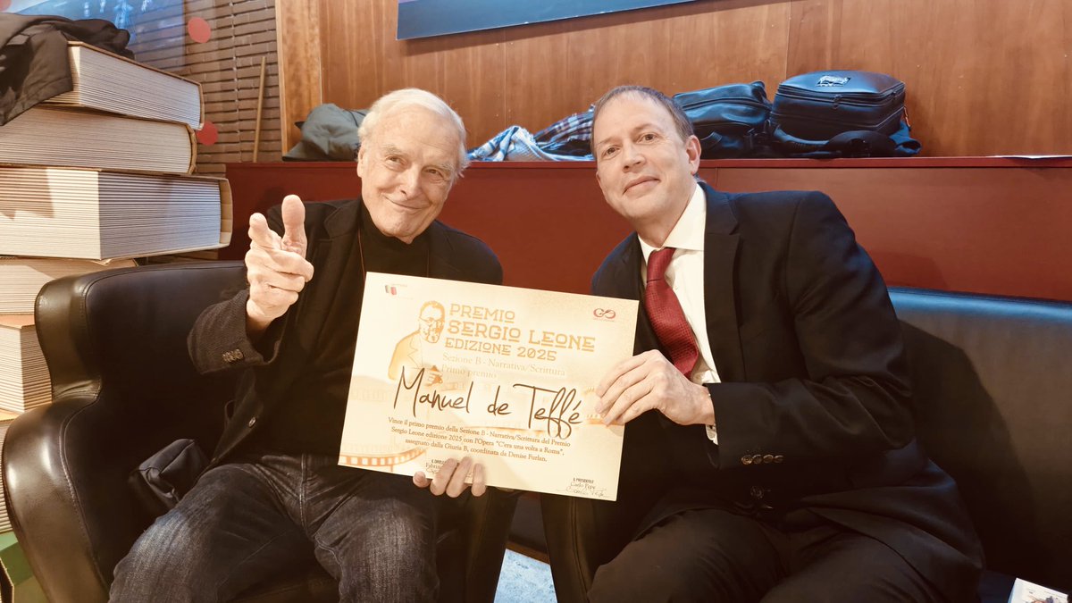 “C’era una volta a Roma” ha vinto il Primio Sergio Leone! Ringrazio di cuore Ipermedia e tutta la Giorgia del premio per aver letto 500 pagine! E il leggendario Gianni Garko che ha arricchito la serata con la sua presenza! Manuel de Teffé #ceraunavoltaaroma #PremioSergioLeone