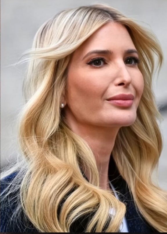 BrooklynFlowe15's tweet photo. @IvankaTrump MAR A LAGO FACE strikes again and this is how you know it’s a CULT! #YIKES #theCHIN #theNOSE #theCHEEKS #theNASOLABIALFOLDS https://t.co/YaGnEAEuDC