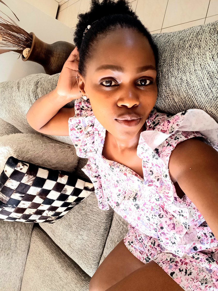 Nithe ziwa phi, Ngakhabo Gcina?