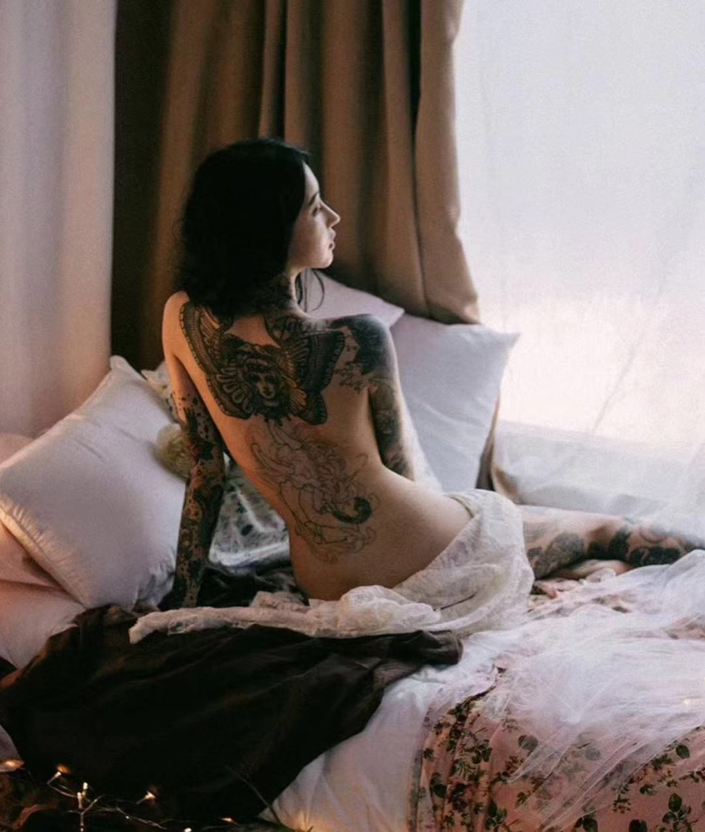 美是种氛围

#刺青 #纹身 #纹身女 #性感纹身 #私密纹身 #纹身师 #武汉 #乌鲁木齐 #tattoo