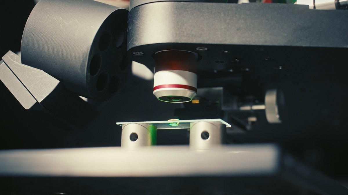 QuantumDiamonds tweet media