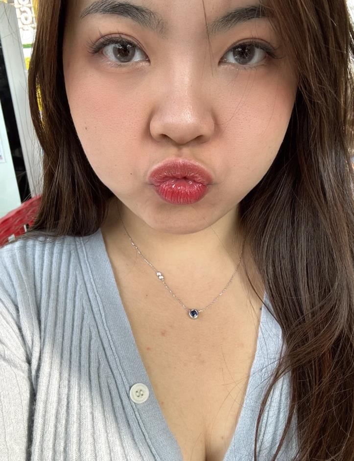 小玲吃飽了 tweet media