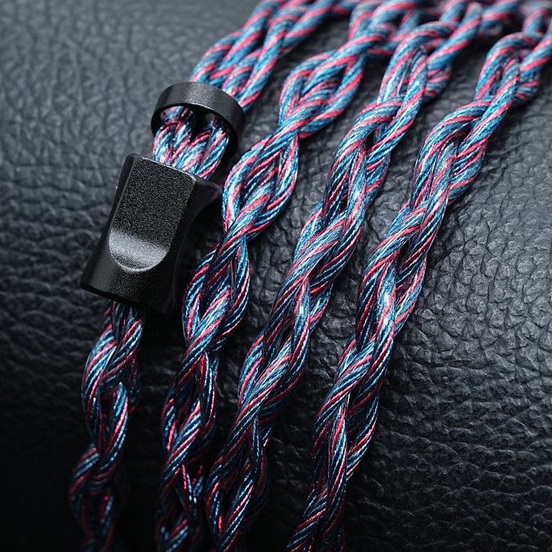 【幻影の炎】
      洪水の時、溶岩巨獣「ウパー」が玄氷の深淵に落下し、その背骨は万年「単結晶竜の背」に凝結し、氷河のような色をして、透き通って暇がなく、体と魂の最も純粋な電気を伝える。