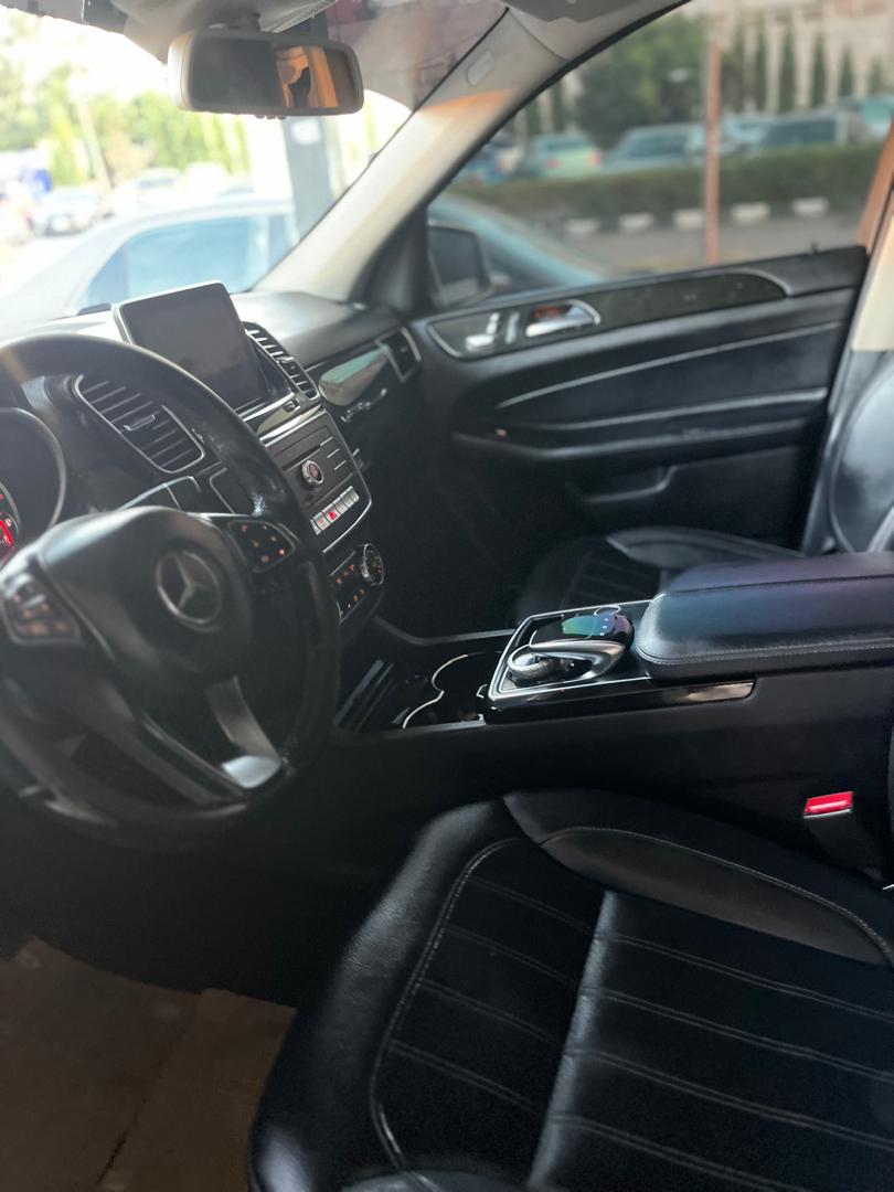 AutoRx_Motors's tweet photo. Unregistered MB GLE 2016 silver on black with legit duty just a year used 
💰34m
 📍Abuja
#car #CarsForSale #benz #forextrader #Web3Community #Abuja #abujatwittercommunity 
#legitseller https://t.co/TOaM7URbXl
