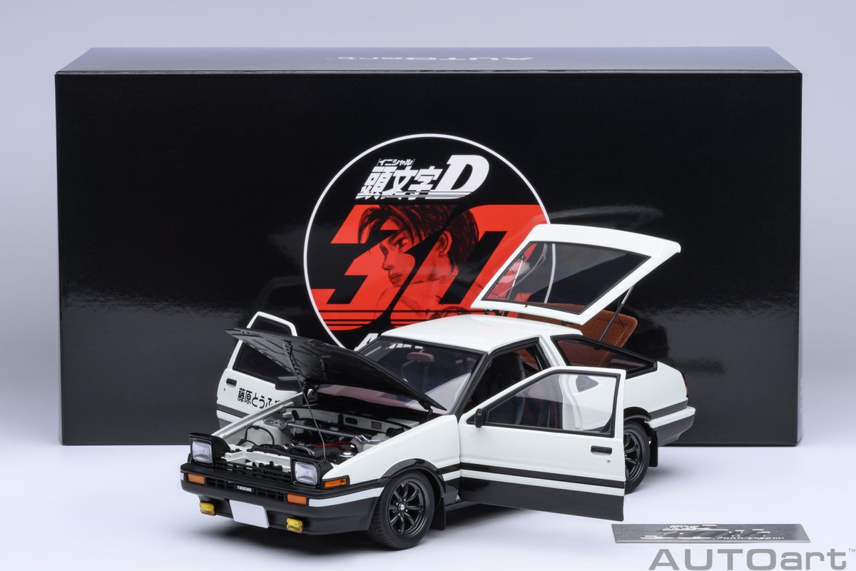 希少AUTOart イニシャルD 1/18 Autoart 1/18 Toyota Sprinter Trueno (AE86) 